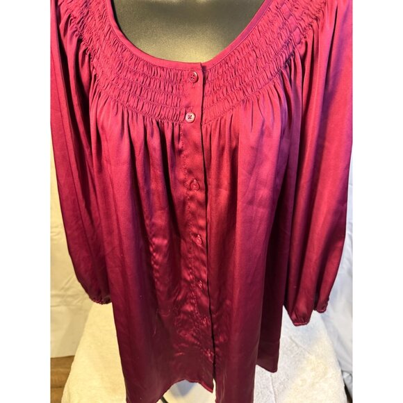 Satin Silky Deep Red Womens Shirt Blouse Top Plus Size 2X Holiday Party Glam - Picture 2 of 2